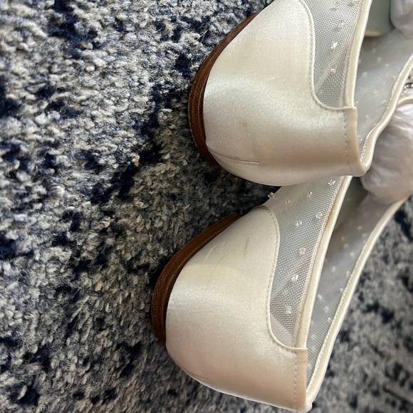 Bella Belle Bridal Flats - Picture 14 of 14